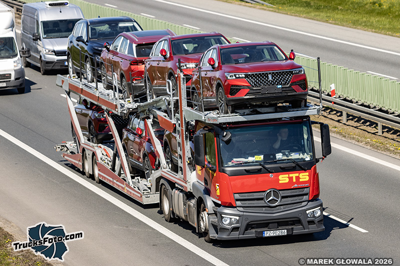 Mercedes-Benz Actros - STS 856.jpg
