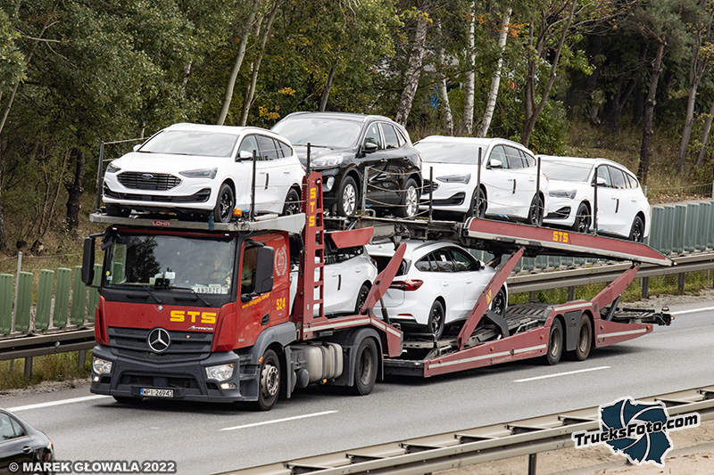 Mercedes-Benz Actros - STS 524.jpg