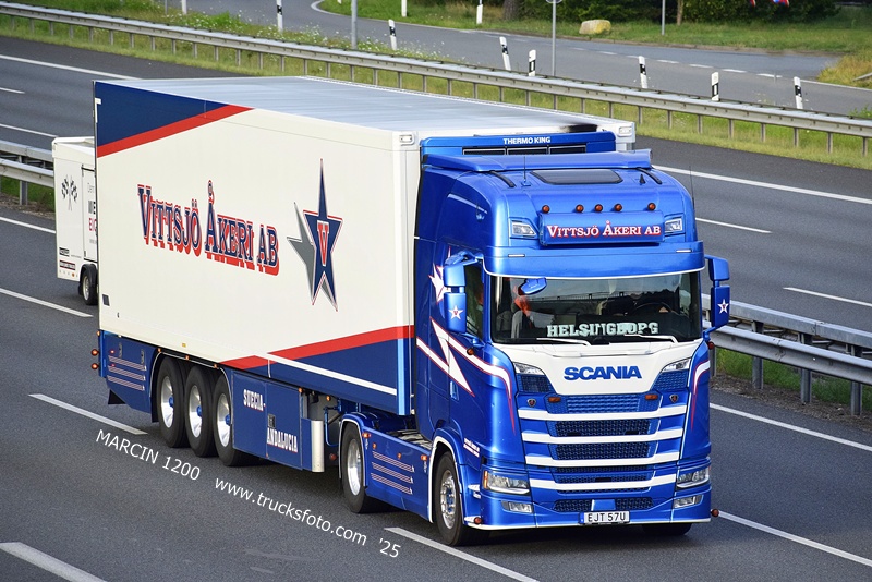 _DSC8243 VITTSJO AKERI AB-crop-SCANIA S.JPG