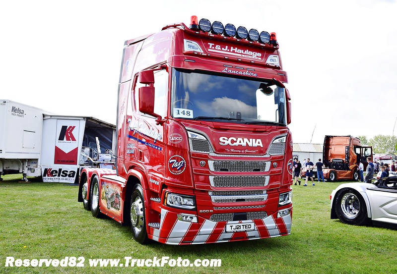 _DSC1827 T.&J. Haulage.JPG