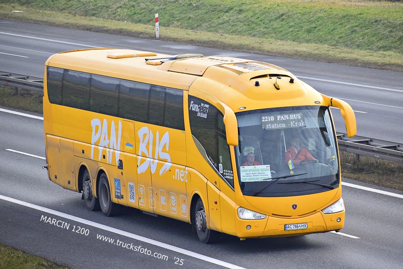 _DSC8741 AUTOBUS IRIZAR-crop-PAN-BUS.JPG