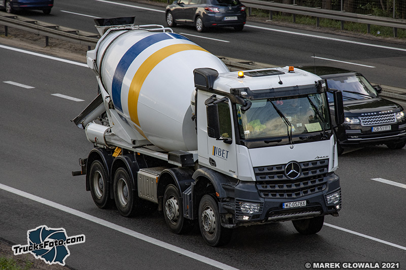 Mercedes-Benz Arocs - IBET.jpg