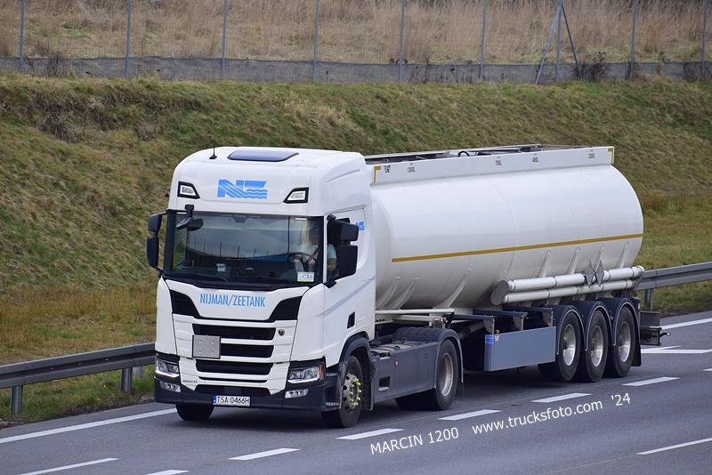 _DSC00011 (260) NIJMAN ZEETANK-crop-SCANIA R460 NG.JPG