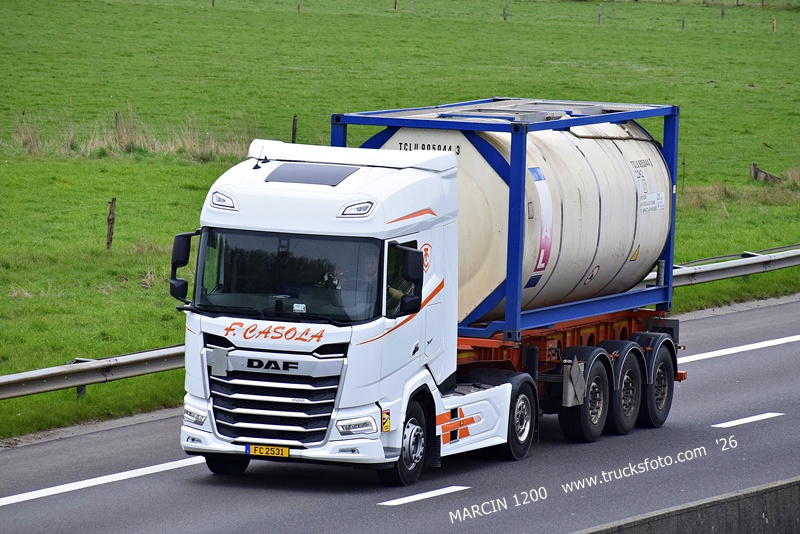 _DSC4635 F.CASOLA-crop-Transport Casola-DAF XF.JPG