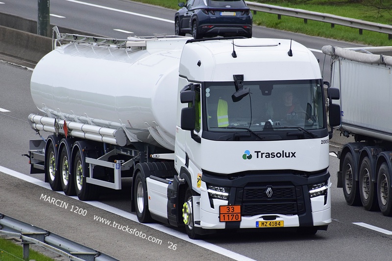 _DSC4789 TRASOLUX-crop-RENAULT RANGE-T EVO.JPG