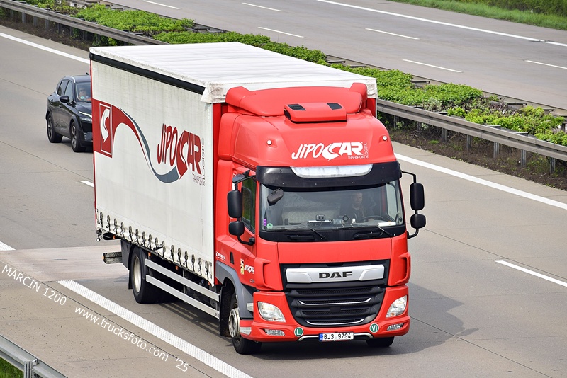 _DSC4422 JIPOCAR-crop-DAF CF.JPG