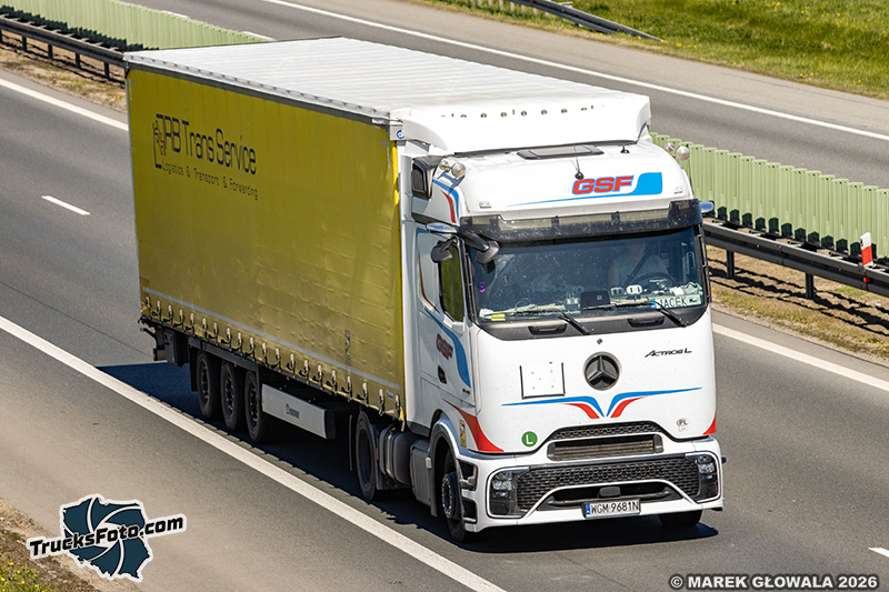 Mercedes-Benz Actros Procabin - GSF.jpg
