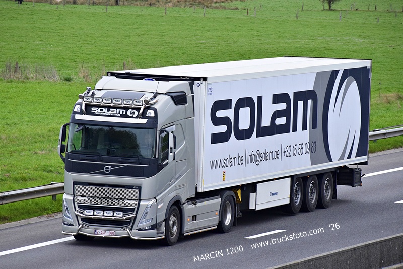 _DSC4610 SOLAM-crop-VOLVO FH5.JPG