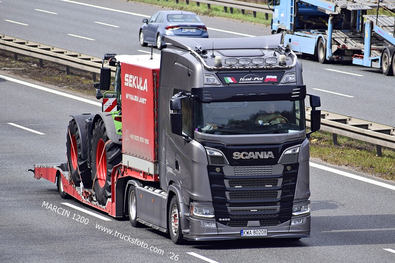 _DSC4414 ITAL POL-crop-SCANIA S540.JPG