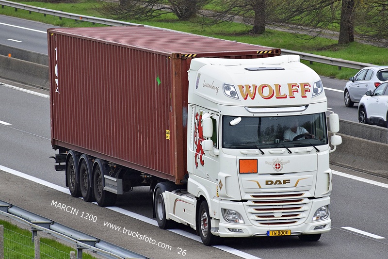 _DSC5143 WOLFF-crop-DAF XF 106 II.JPG