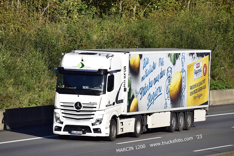 _DSC8145 BOHMER-crop-ACTROS MP5.JPG